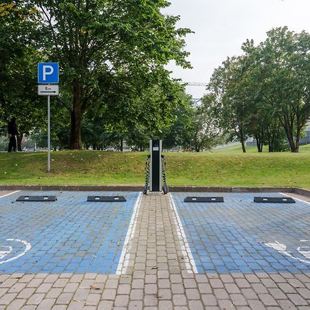 Riga Islande Hotel With Free Parking Exteriör bild