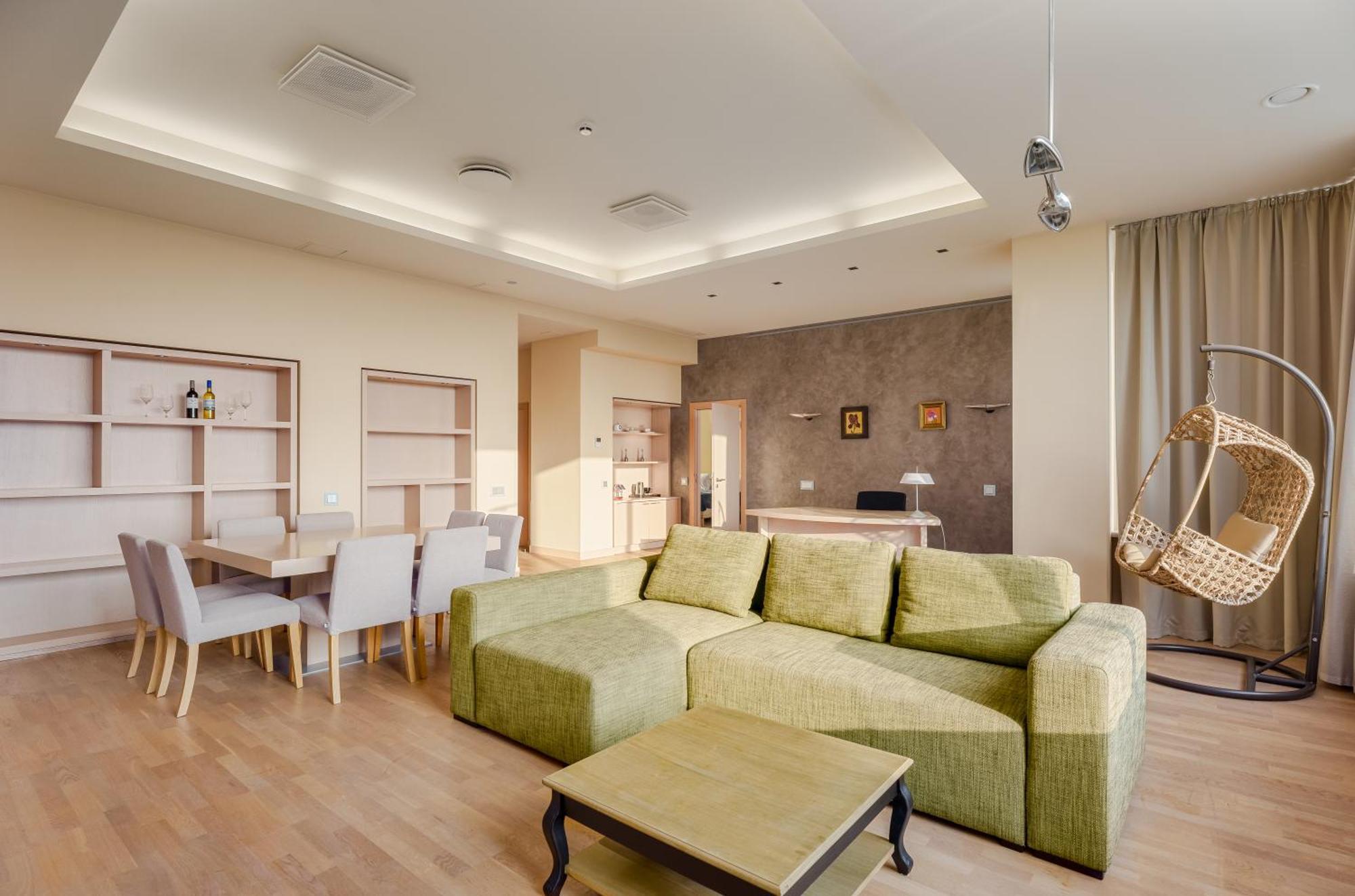 Riga Islande Hotel With Free Parking Exteriör bild