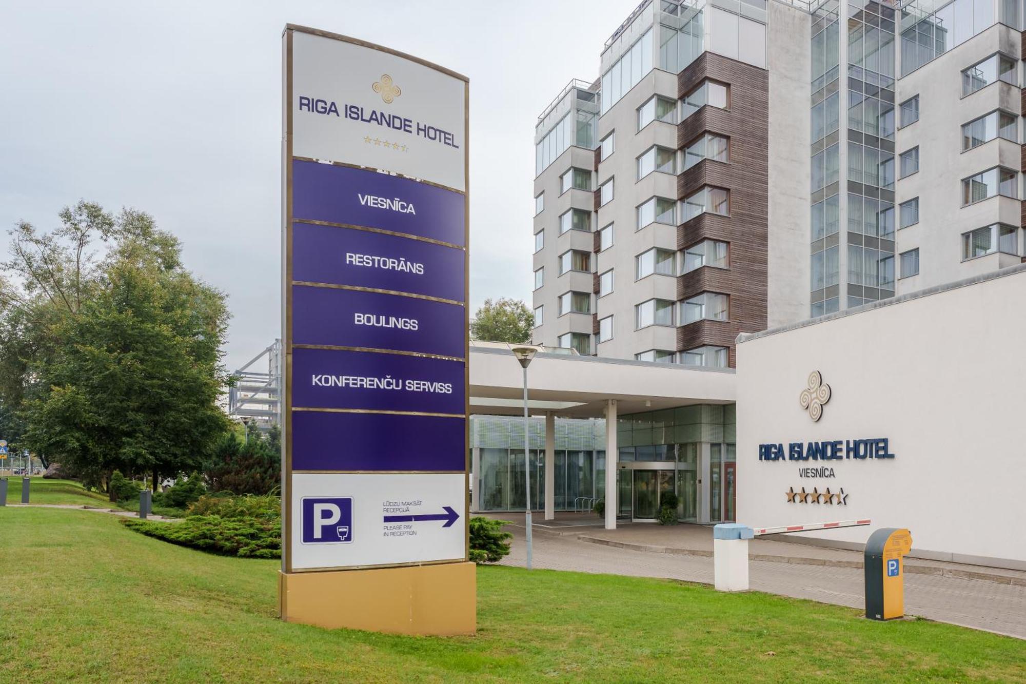 Riga Islande Hotel With Free Parking Exteriör bild
